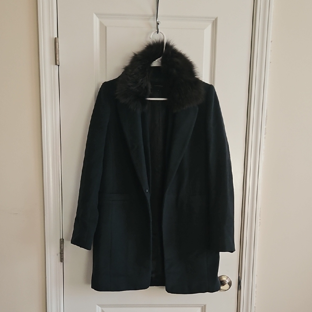 Dark Green Trench Coat Formal Blazer with Classic Tailored Design